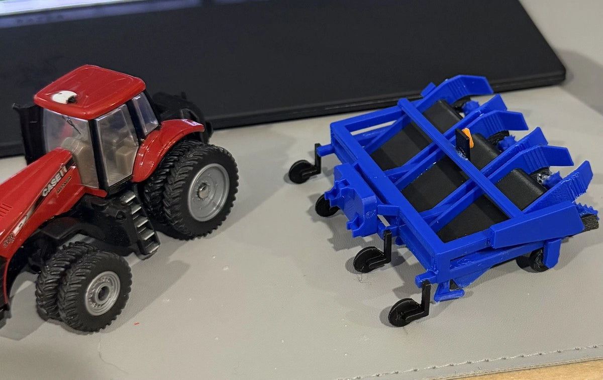 1/64 Peanut Digger / Inverter Kit - Custom Farm Toys / ACC