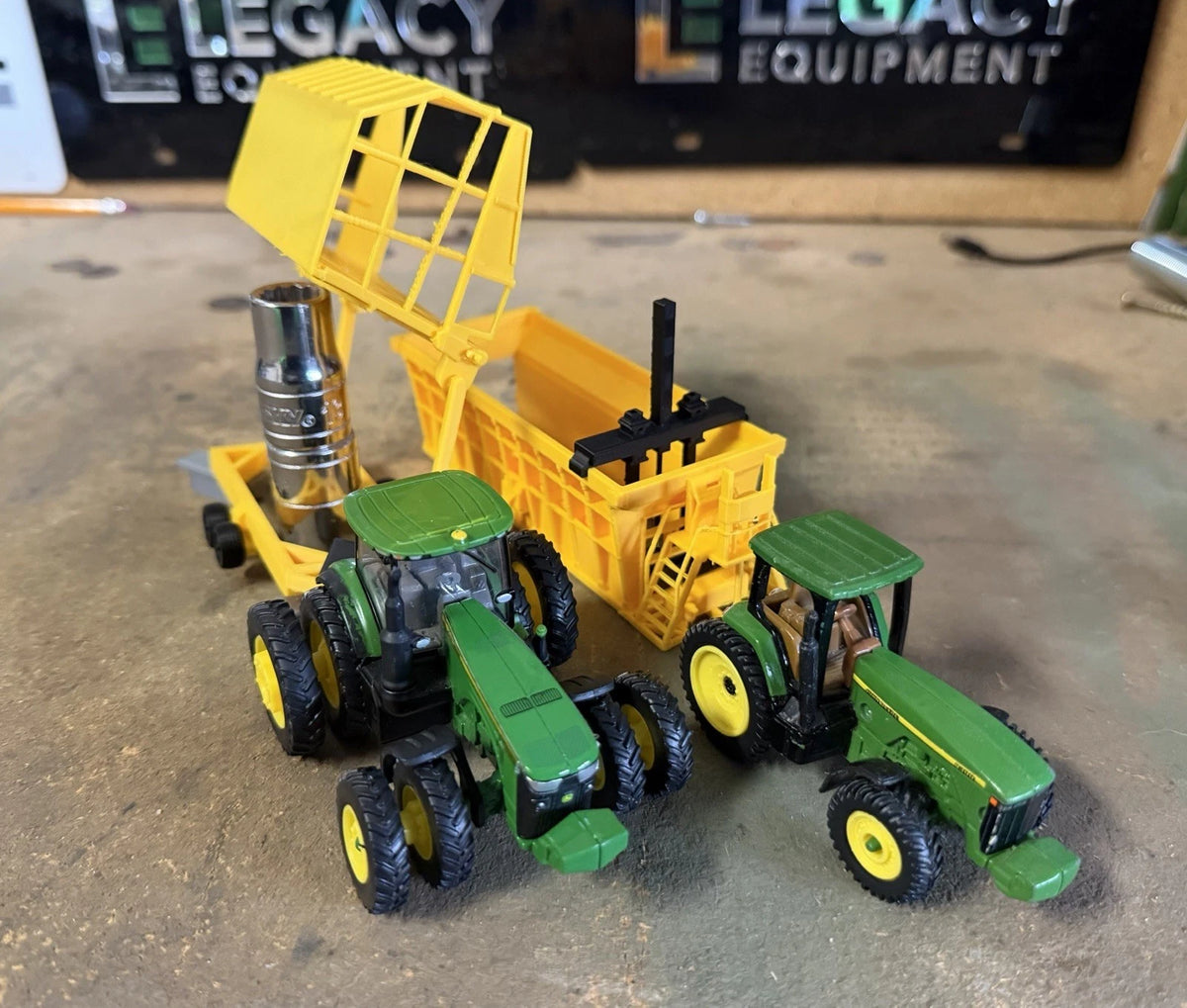 1/64 Scale Cotton Cart Kit - Yellow / Custom Farm Toys