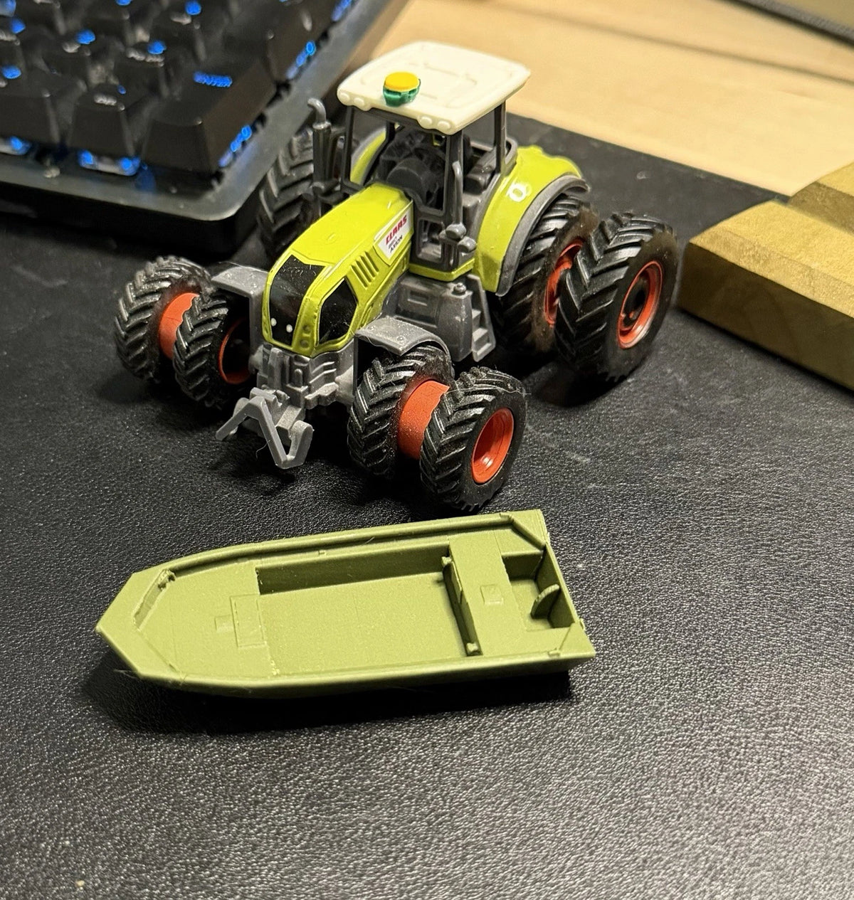 1/64 Scale Duck Boats / Custom Farm Toys Accessories