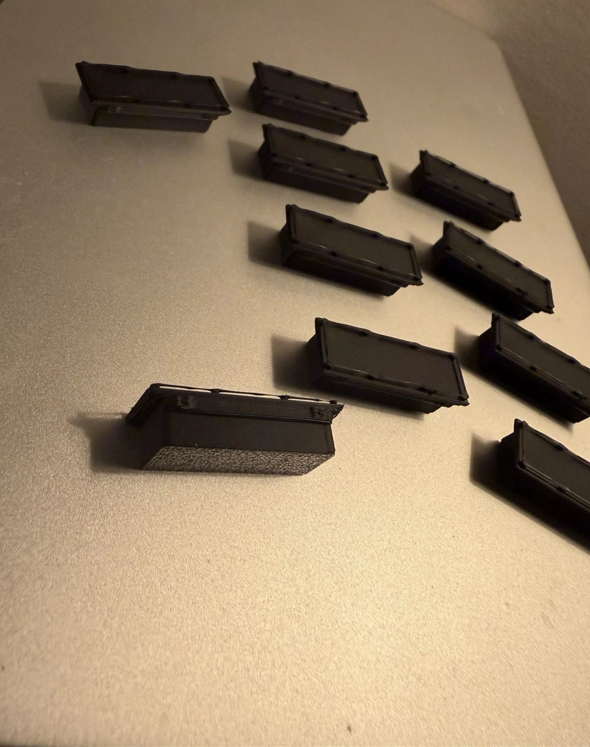 1/64 Scale Truck Toolbox With Rail (10-Pack) / Custom Farm Toys & ACC.